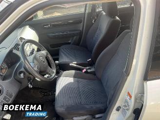 Suzuki Swift 1.3 Shogun Airco Cruise picture 12