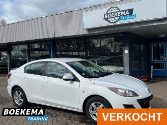 krockskadad bil auto Mazda 3 1.6 Business Climate Cruise 2010/3