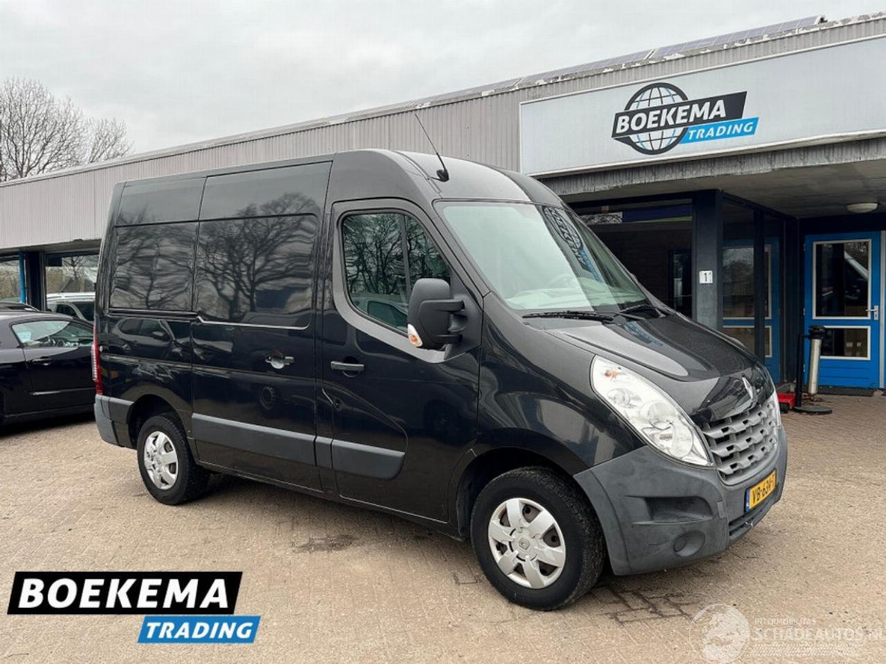 Renault Master T33 2.3 dCi L1H2 Navigatie Airco Cruise Schuifdeur