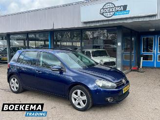 krockskadad bil auto Volkswagen Golf 1.4 Trendline Stoelverwarming Cruise Climate 2010/3