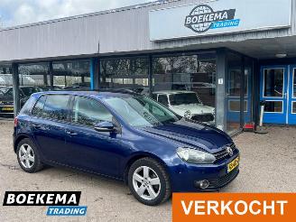 skadebil auto Volkswagen Golf 1.4 Trendline Stoelverwarming Cruise Climate 2010/3