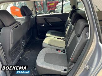 Citroën C4 Spacetourer 1.2 PureTech Shine Automaat Navigatie Camera Zenith picture 13