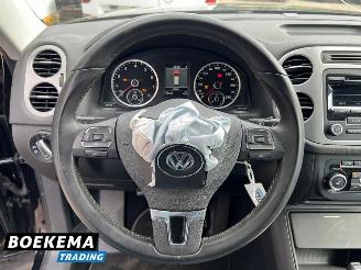 Volkswagen Tiguan 1.4 TSI R-Line DSG Dynaudio Stoelverwarming Climate Cruise picture 19