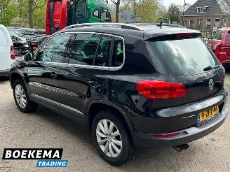 Volkswagen Tiguan 1.4 TSI R-Line DSG Dynaudio Stoelverwarming Climate Cruise picture 3