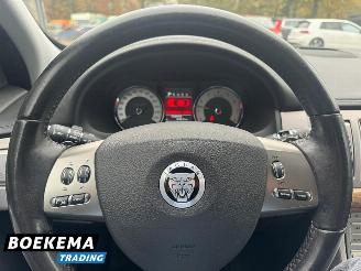 Jaguar XF 3.0 V6 Premium Luxury AUT Keyless Climate Cruise picture 16
