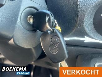 Renault Twingo 1.5 dCi Collection Airco Cruise picture 10