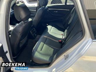 BMW 3-serie 320d xDrive Edition Panorama Leer Automaat Navigatie picture 17