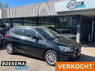 skadebil auto BMW 2-serie 218d Active Tourer Sport Automaat Keyless Navigatie 2015/6