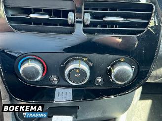 Renault Clio 0.9 TCe Expression Navigatie Airco picture 20