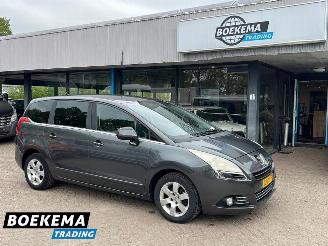Avarii autoturisme Peugeot 5008 1.6 VTi Blue Lease 7-Persoons Leer Stoelverwarming Navigatie Climate Cruise 2010/10