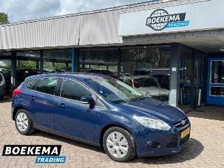 škoda osobní automobily Ford Focus 1.6 EcoBoost Lease Navigatie Cruise PDC Trekhaak 2012/1