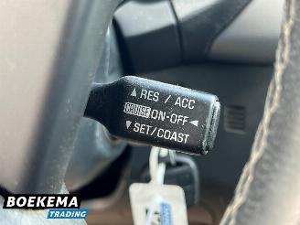 Toyota Avensis wagon 2.0 VVTi Luna Navigatie Climate Cruise picture 26