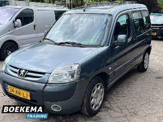 Peugeot Partner 1.6 16V Zenith 2 Airco 5-Peroons 2xSchuifdeur Cruise Trekhaak picture 4