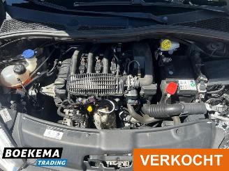 Peugeot 208 1.2 PureTech Active Navigatie Airco Cruise picture 13