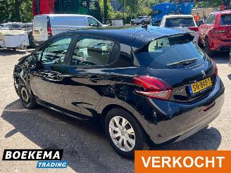 Peugeot 208 1.2 PureTech Active Navigatie Airco Cruise picture 3