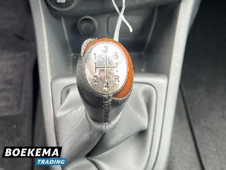 Renault Clio 1.2 Authentique Navigatie Climate Cruise picture 27