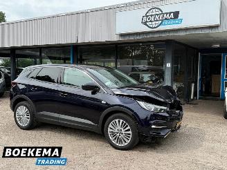Voiture accidenté Opel Grandland X 1.2 Turbo Innovation Navigatie Stoel-Stuurverw Climate Cruise Keyless 2018/3