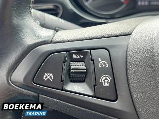 Opel Corsa 1.4 Online Edition Navigatie Airco Cruise 5-Deurs LMV picture 27