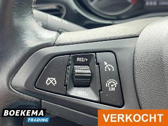 Opel Corsa 1.4 Online Edition Navigatie Airco Cruise 5-Deurs LMV picture 27