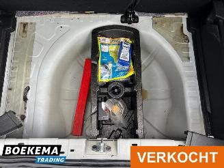 Opel Corsa 1.4 Online Edition Navigatie Airco Cruise 5-Deurs LMV picture 13