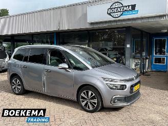 uszkodzony samochody osobowe Citroën Grand C4 Picasso 1.2 PureTech 7-Pers Keyless Navigatie Camera Massage 2017/1