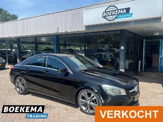 skadebil auto Mercedes Cla-klasse 200 Prestige Automaat Navigatie Cruise Climate Stoelverwarming 2015/11