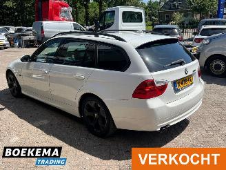 BMW 3-serie 330xd Dynamic Exe Automaat Panorama Climate Cruise Navigatie picture 3