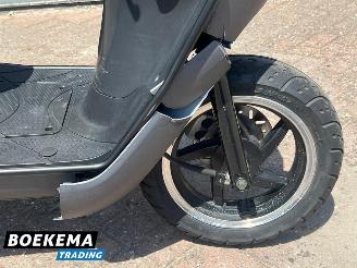 Sym Fiddle II 45KM Brom picture 11