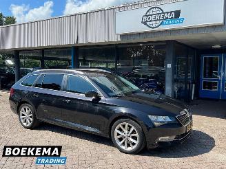 škoda osobní automobily Skoda Superb Combi 1.8 TSI 180PK Style Business DSG CantonSound Keyless Navigatie 2017/1