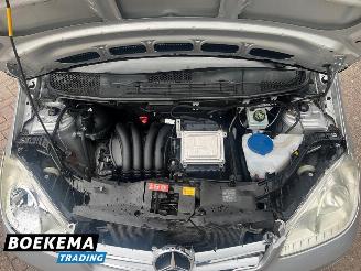 Mercedes A-klasse 170 Avantgarde Airco parkeer sensoren picture 7