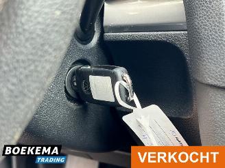 Volkswagen Golf 1.2 TSI Tour 6 bak Navi Cruise Airco picture 24
