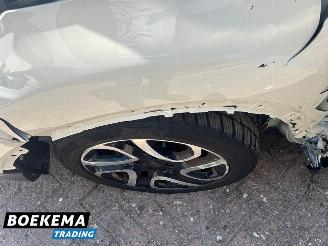 Renault Captur 0.9 TCe Authentique Stoelverwarming Navi Cruise picture 15
