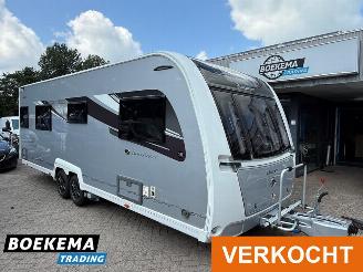 danneggiata roulotte Elddis  Buccaneer Cruiser EP Levelsysteem Luifel Douche Fietsenrek Mover Zonnepaneel Schotel 2019/1