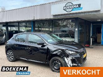 Vaurioauto  passenger cars Peugeot e-208 EV Active 50 kWh Apple-Car Cruise PDC 2024/4