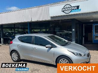  Kia Cee d cee'd 1.6 GDI 20th Anniversary Navi Cruise control Airco 2013/8