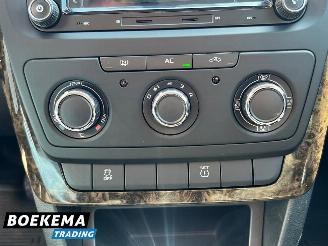 Skoda Yeti 1.8 TSI Ambition 4x4 Navi Trekhaak Airco picture 21