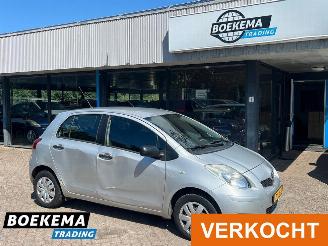 skadebil auto Toyota Yaris 1.0 VVTi Acces 5-Deurs Airco Elektrisch ramen 2010/7