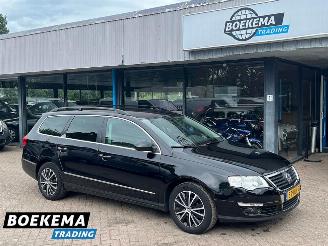 Damaged car Volkswagen Passat Variant 1.4 TSI Comfortline Navi Clima Trekhaak 2009/1