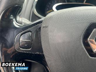 Renault Clio 1.2 16V Navigatie Airco Elektrische ramen picture 21
