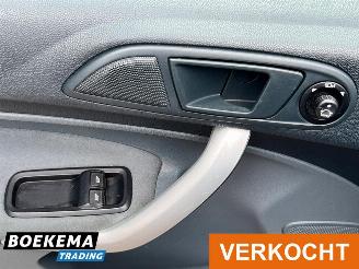 Ford Fiesta 1.25 Titanium Climate controle Cruise Control picture 12