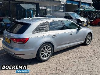 Audi A4 Avant 2.0 TDI Sport Automaat Navigatie Climate-Control picture 2