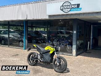 skadebil motor Zero Motorcycles  DS ZF 12.5 Tour 2015/2