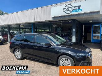skadebil auto Skoda Octavia Combi 1.0 TSI Business Edition Navi Cruise Clima 2021/1