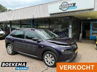 skadebil auto Citroën C4 cactus 1.2 e-VTi Business Automaat Camera Navigatie Cruise 2015/6