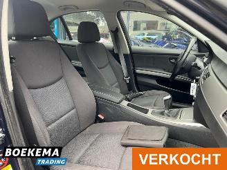 BMW 3-serie 318i Executive Cruise Clima Xenon picture 16