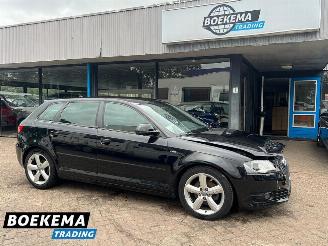 krockskadad bil auto Audi A3 Sportback 1.4 TFSI S-Line DSG Navigatie Cruise Clima 2010/2