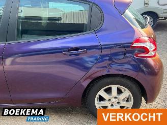 Peugeot 208 1.2 e-VTi Active Automaat Cruise Airco picture 17