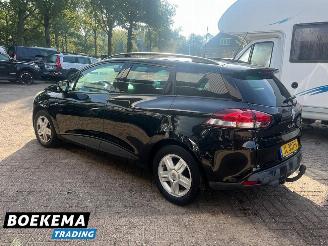 Renault Clio Estate 1.5 dCi Expression Navi Cruise PDC Airco picture 3