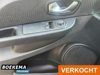 Renault Clio Estate 1.5 dCi Expression Navi Cruise PDC Airco picture 11