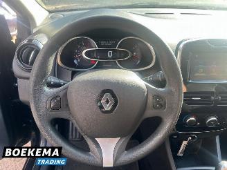 Renault Clio Estate 1.5 dCi Expression Navi Cruise PDC Airco picture 18